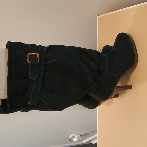 Michael Kors Shoes - Michael Kors Suede slouchy boots